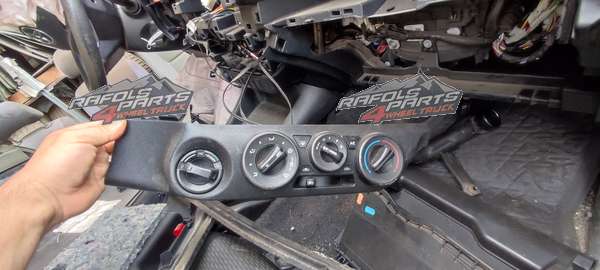 Abril 2024 – Toyota Hilux 2020 4X4